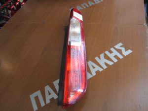 ford-focus-2004-2008-fanari-piso-dexi  