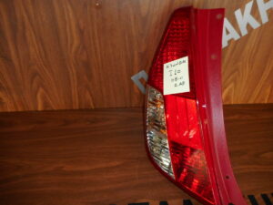hyundai-i10-2008-2011-piso-aristero-fanari  