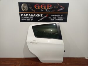 toyota-yaris-2011-2020-porta-piso-dexia-aspri  